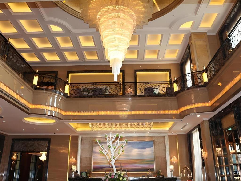 Chateau Starriver Guangzhou Peninsula Bagian luar foto