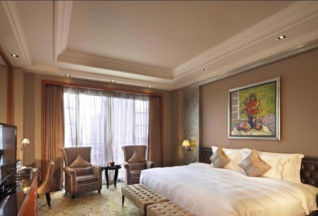 Chateau Starriver Guangzhou Peninsula Bagian luar foto