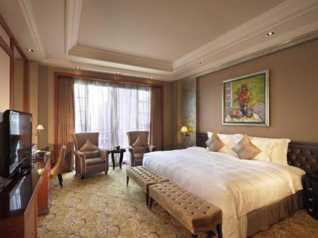 Chateau Starriver Guangzhou Peninsula Bagian luar foto