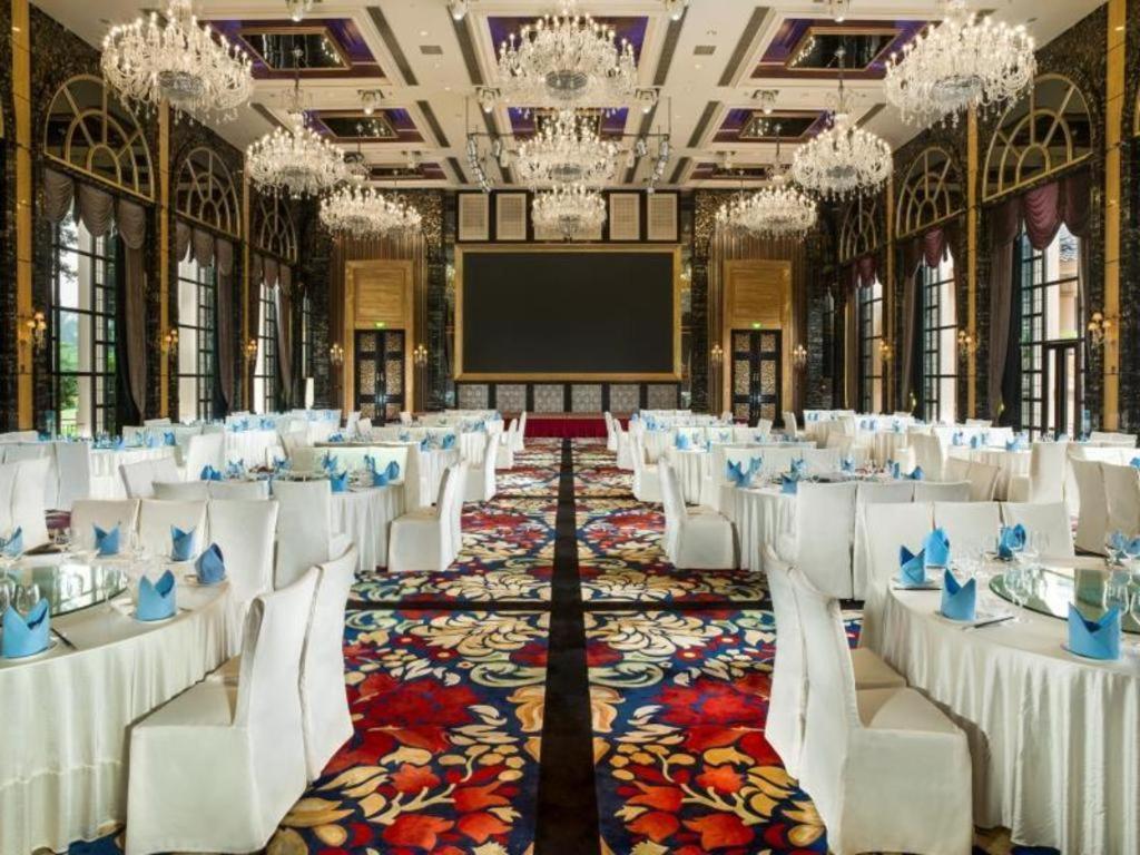 Chateau Starriver Guangzhou Peninsula Bagian luar foto